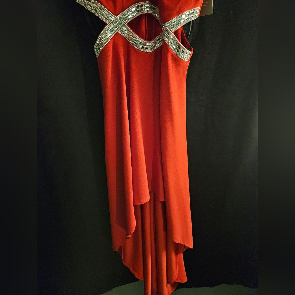 Red strapped cocktail dress. Speechless (JC Penny). Size 5.